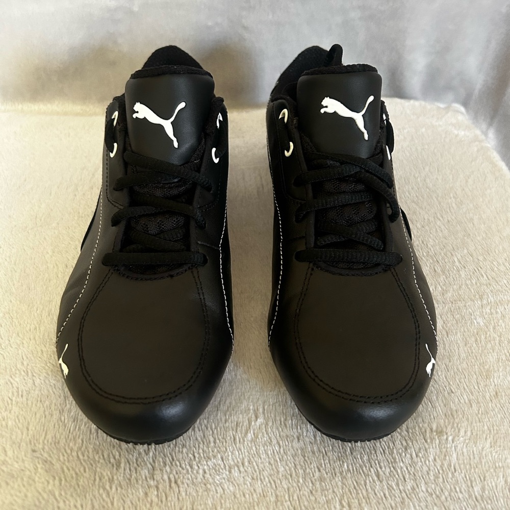 Puma BMW Motorsport low cut tennis shoe size 6.